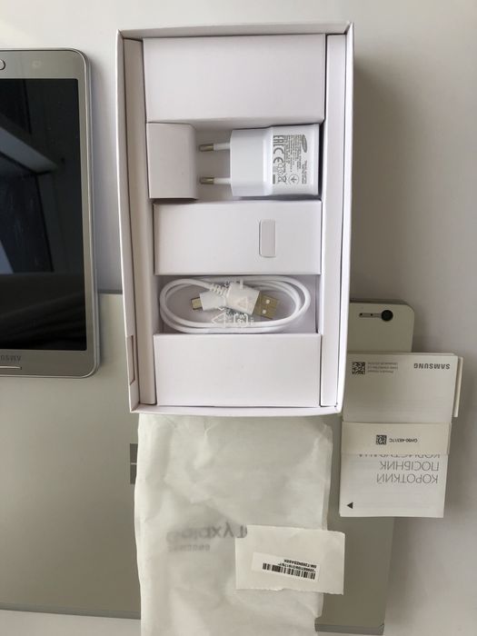 Планшет Samsung galaxy A6 7.0 8 gb
