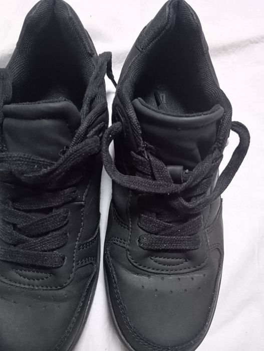 Buty sportowe marki Graceland