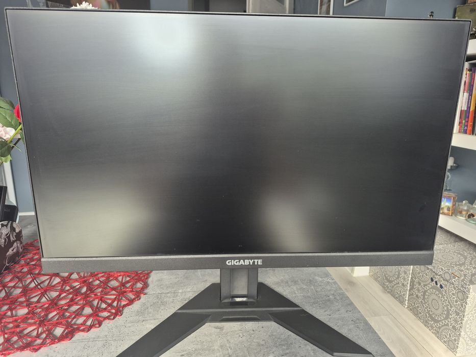 Monitor gigabyte G24F