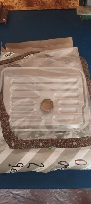 Lancer 9  2.0  фильтр коробки