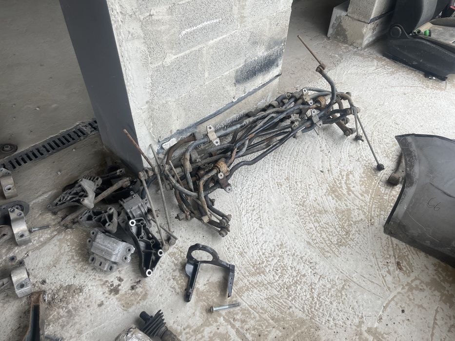 Балка підрамник передній задній стабілізатор ричаг Vw skoda seat Audi