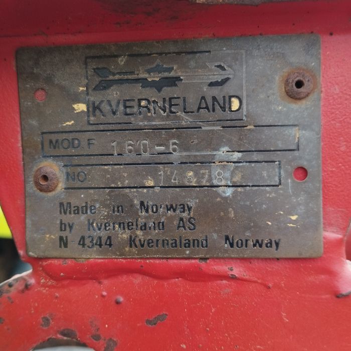 Pług Kvernaland F 160 resor obrotowy 4 skibowy resor