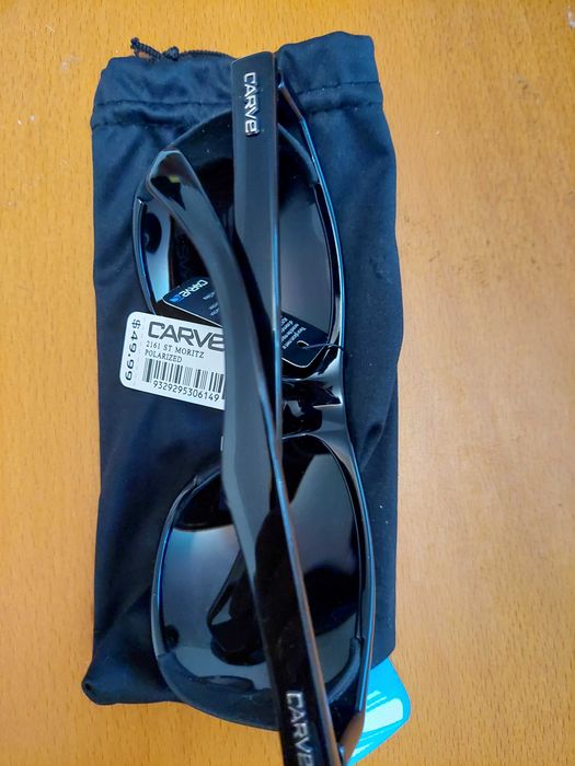 Óculos de Sol desportivos marca Carve