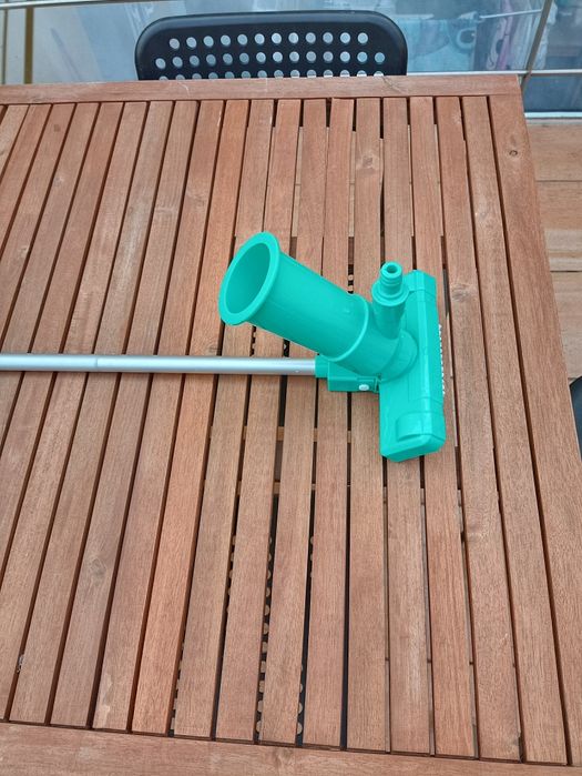 Aspirador de piscina