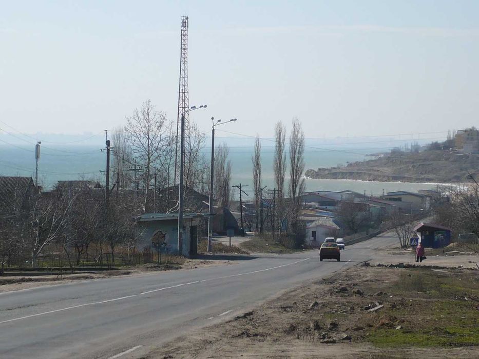 Участок, у трасы с. Новая Дофиновка 11.5 с .