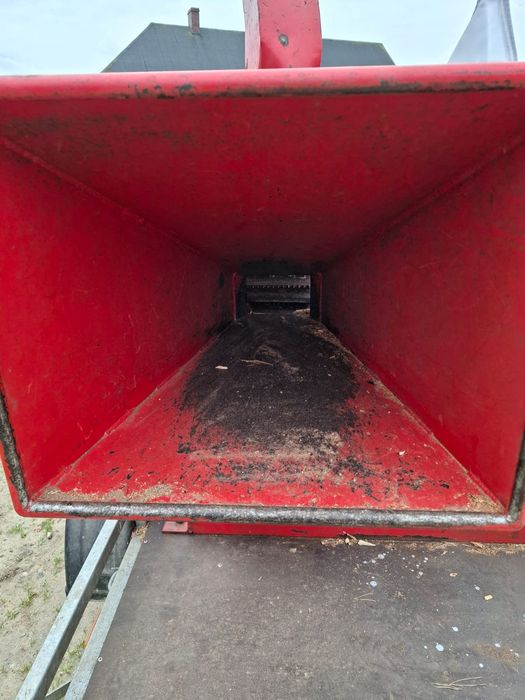 Sprzedam rębak do gałęzi.