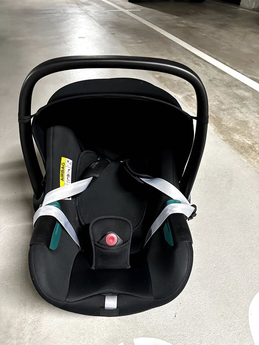 Fotelik, nosidełko+baza zestaw Britax Romer Baby-3 i-Size+Dualfix+Base