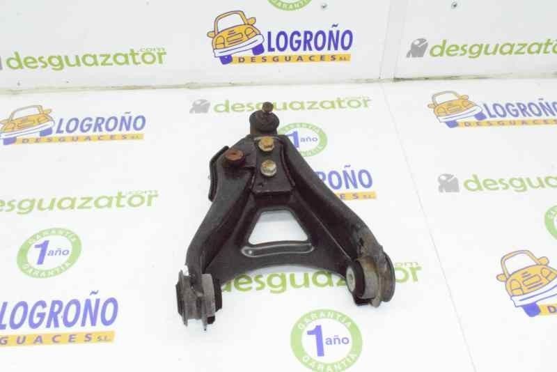 BRAÇO SUSPENSÃO INFERIOR FRONTAL ESQUERDO RENAULT CLIO II 2004 -7700425227