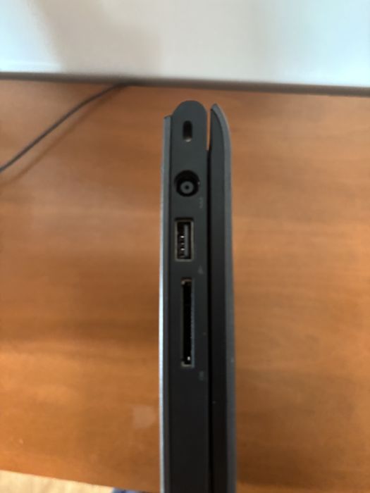 Dell Latitude 3550 – 4GB RAM | Windows 10 Pro