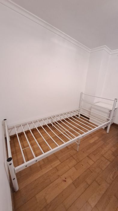 Cama de solteiro