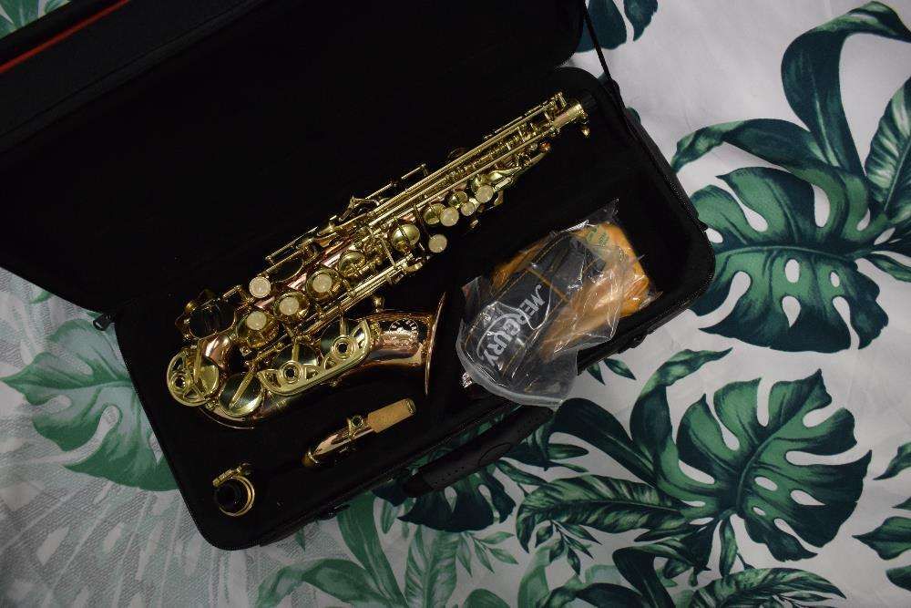 Saxophone Soprani curvado Marca ... Classic Jazzy