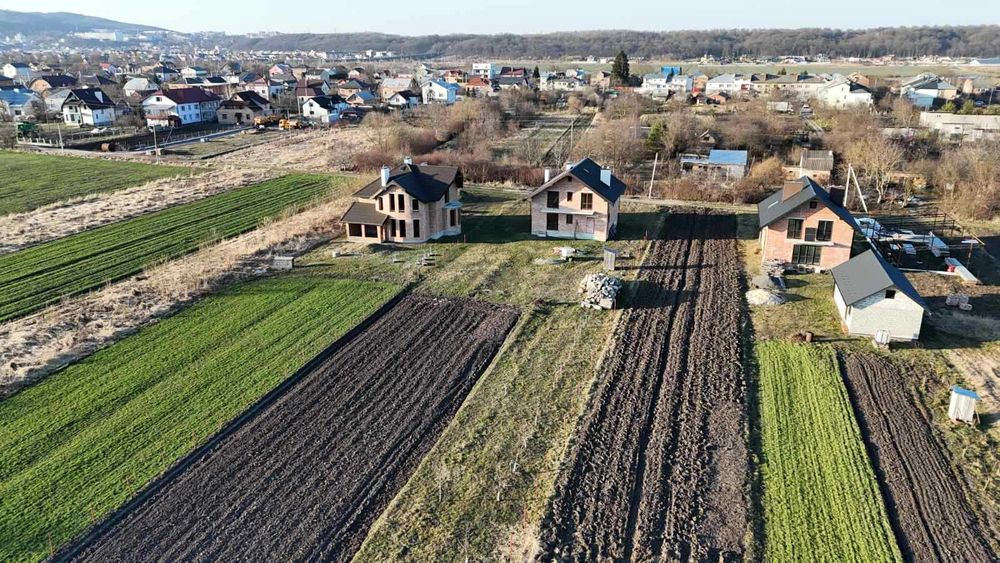 Терміновий Продаж ділянки межа Винники-Чишки