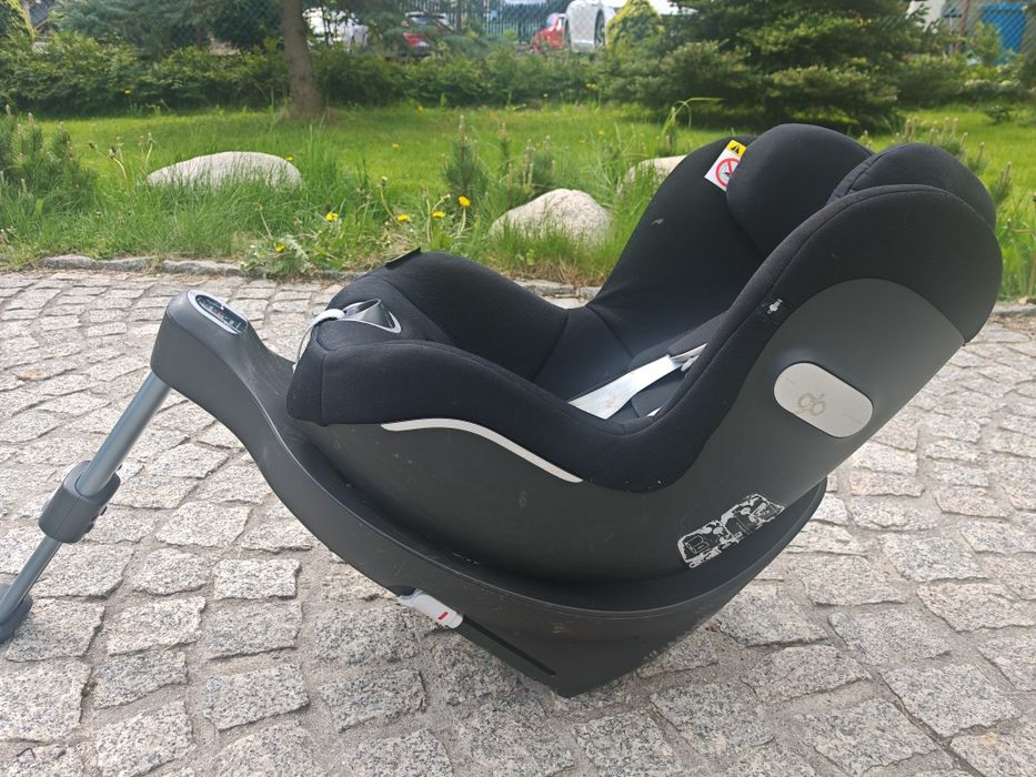 Cybex Sirona i-size z bazą