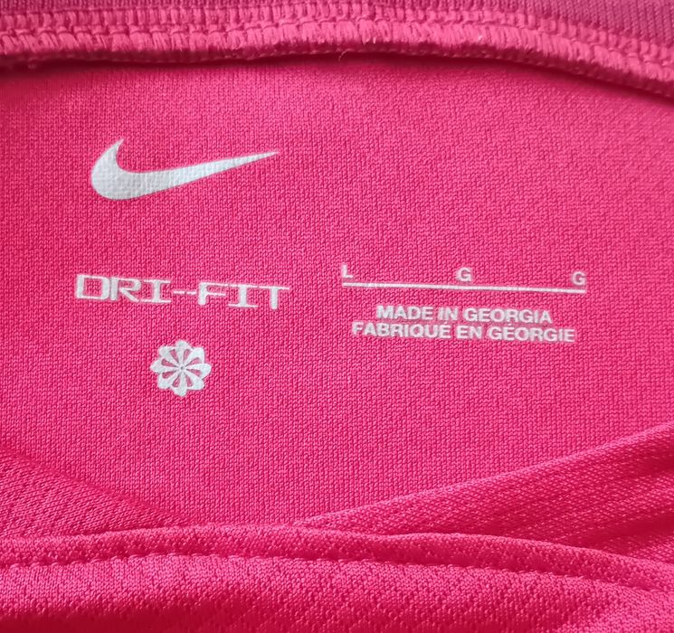 Koszulka Liverpool Nike sezon 23/24,wymiary długość 59, szerokość 45c