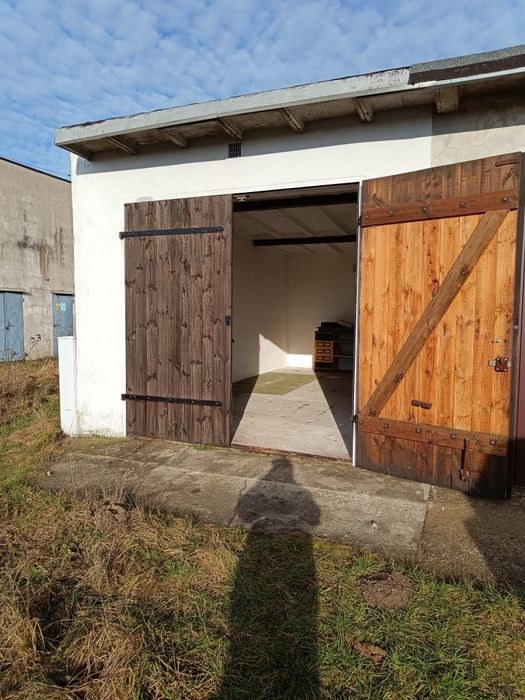 Sprzedam garaż murowany