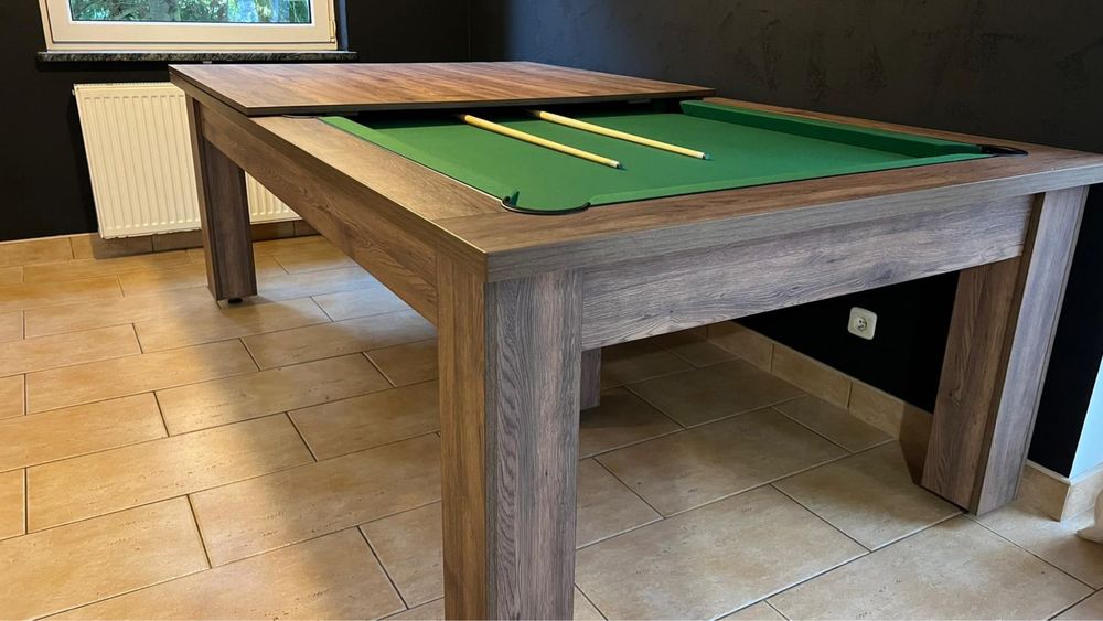 Stół jadalniany z bilardem