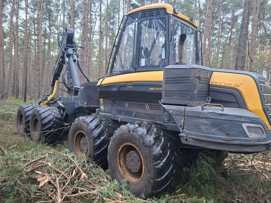 Harwester Ponsse Bear w bardzo dobrym stanie z długą historią serwisow