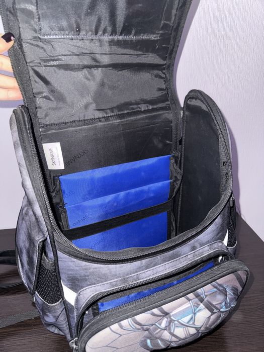 Шкільний рюкзак для хлопчиків