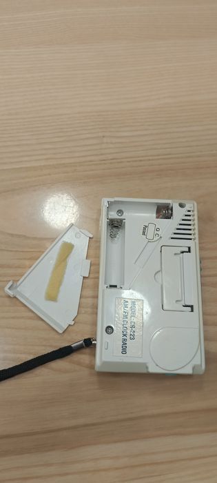 Radio  budzik kieszonkowe