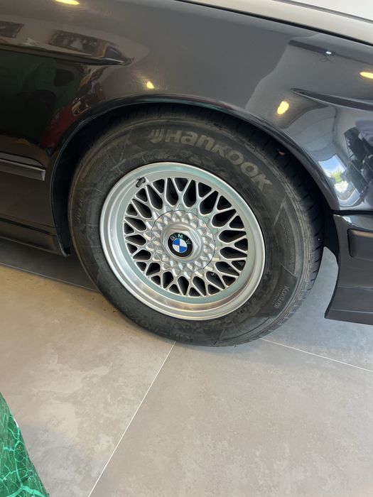 Bmw e34 de 1992 520i certificada museu do caramulo