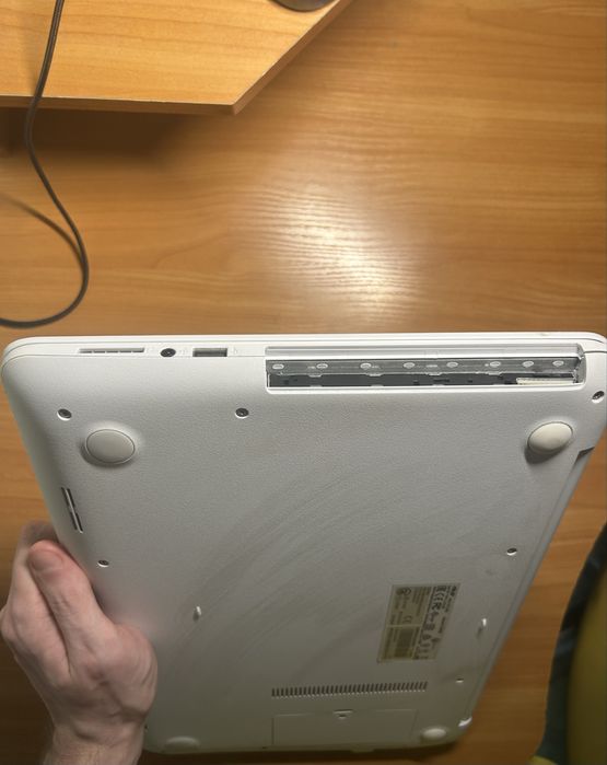 Ноутбук Asus X556UA/Core i5 6200U/ 16GB RAM/ SSD + HDD/