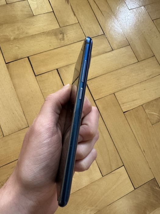 Smartfon Sharp Aquos S2
