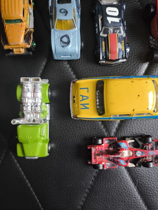 Mega pakiet samochodzików – Hot Wheels, Matchbox, DeAGOSTINI