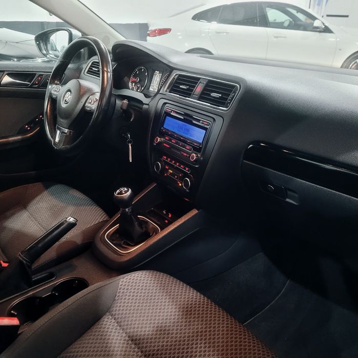 Vw Jetta 1.6 Tdi - Muito bom estado, pronto para entrega imediata