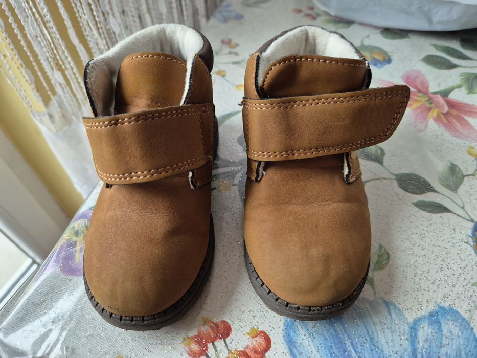 Buty zimowe  za kostkę, hm 23