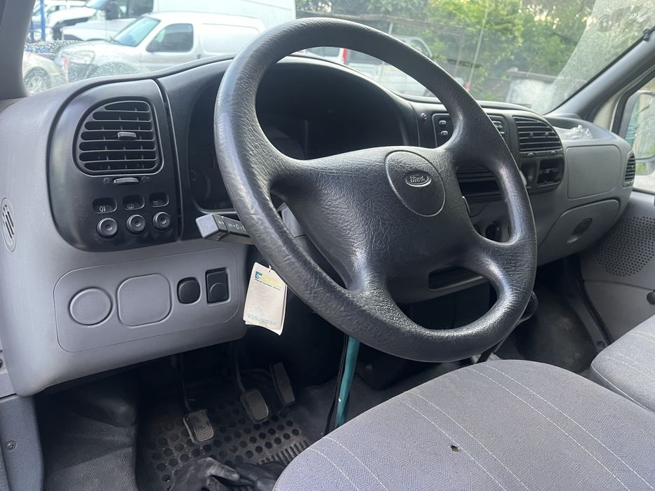 Ford transit 2.5 D 9lug Ano 1998