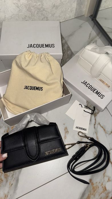 сумочка Jacquemus