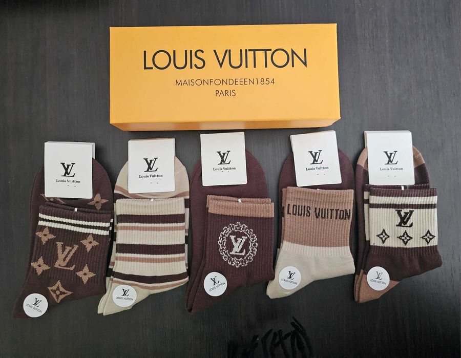 Meias Louis Vuitton c/ Caixa