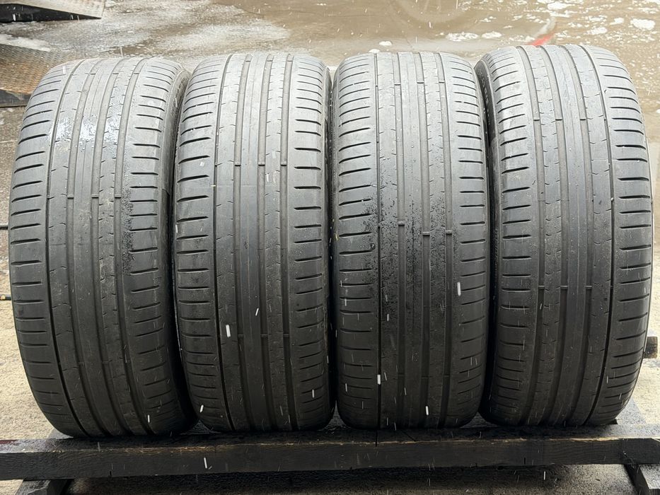 Шины летние 245/40/R19 Pirelli Pzero