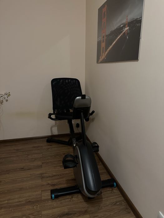 Domyos rower stacjonarny E Seat rower leżący elektryczno-magnetyczny