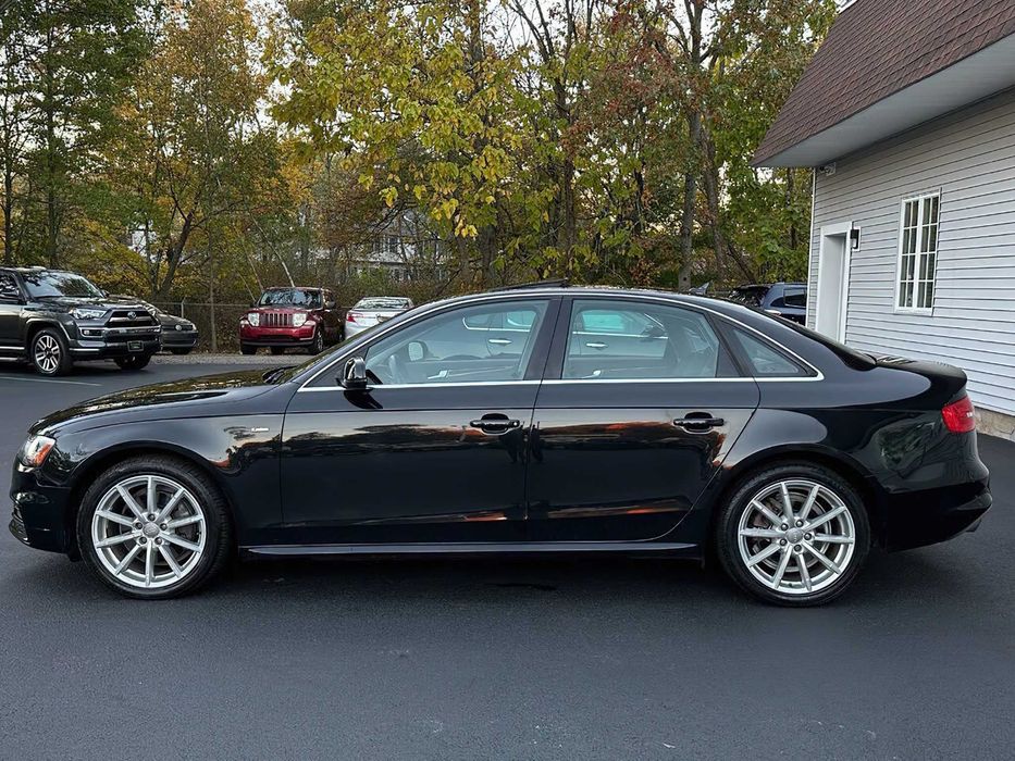 Audi A4 quattro Premium Plus      2014