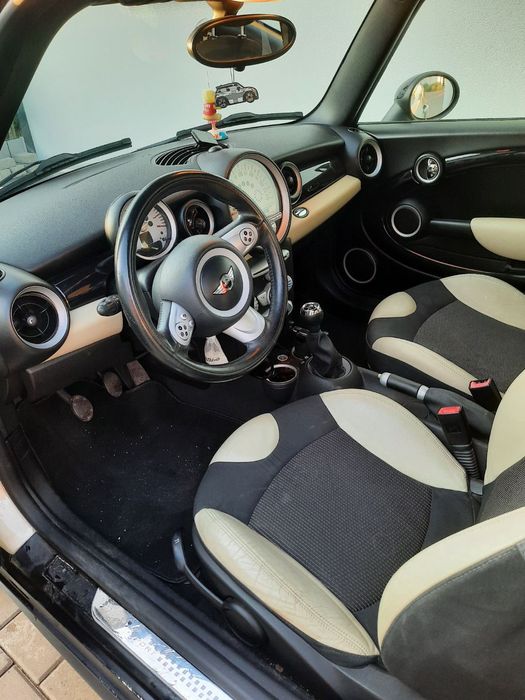 Mini Cooper 1,6 benzyna