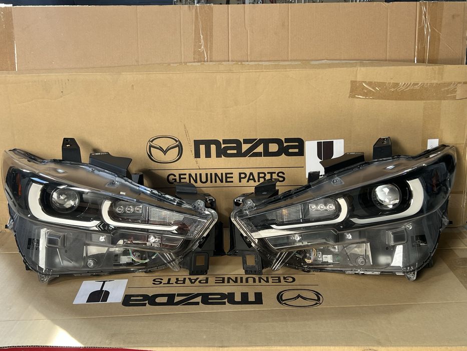 Фара права ліва Mazda CX5 2022-2025 рік мада сх-5 сх5 сх 5