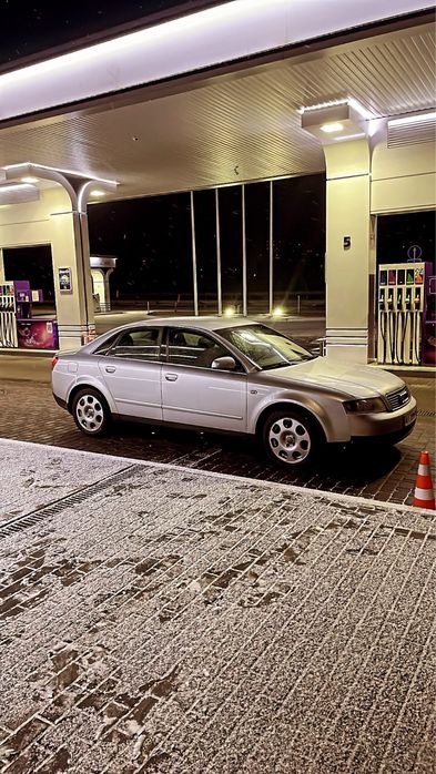 Продам Audi a4b6 2.0