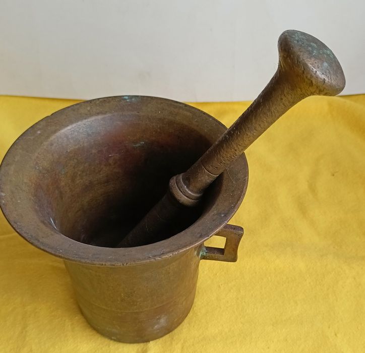 Moździerz mosiądz stary