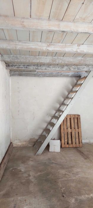Продам Гараж 2 поверха 70м2
