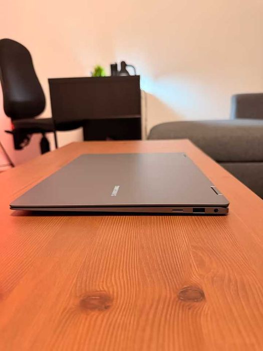 Samsung Galaxy Book4 Pro 360 - stan doskonały