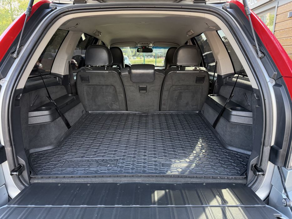 VOLVO XC90 2011 року, 2.4 дизель, автомат, повний привід, 7 місць