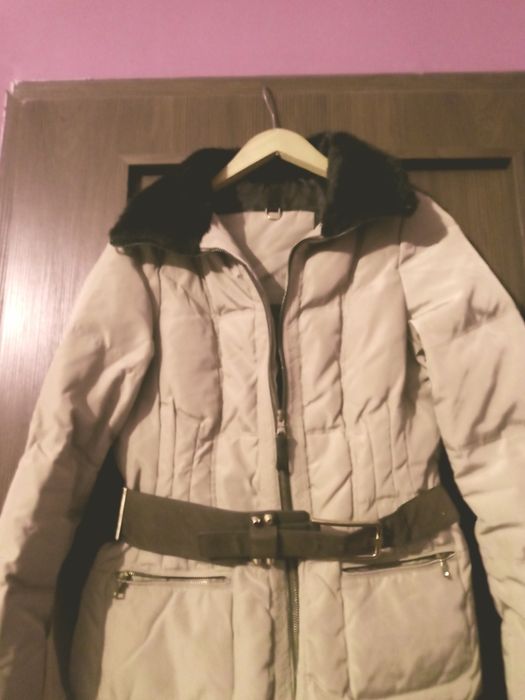 Kurtka Zara basic M bez braz krotka pasek