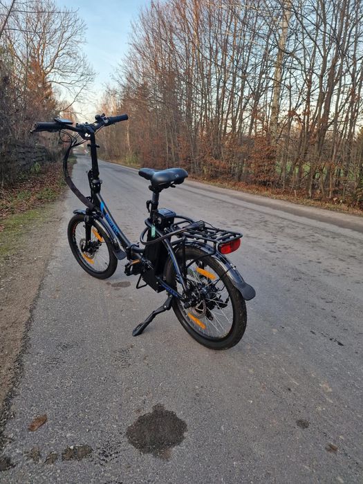 DWA rowery elektryczne składane