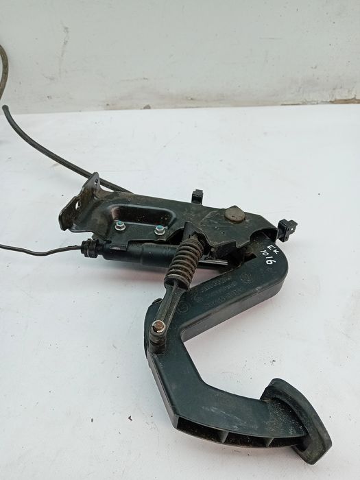 Pedal da embraiagem MERCEDES-BENZ Vito / Vito Combi (W639)