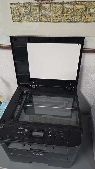 Impressora Laser Preto e Branco