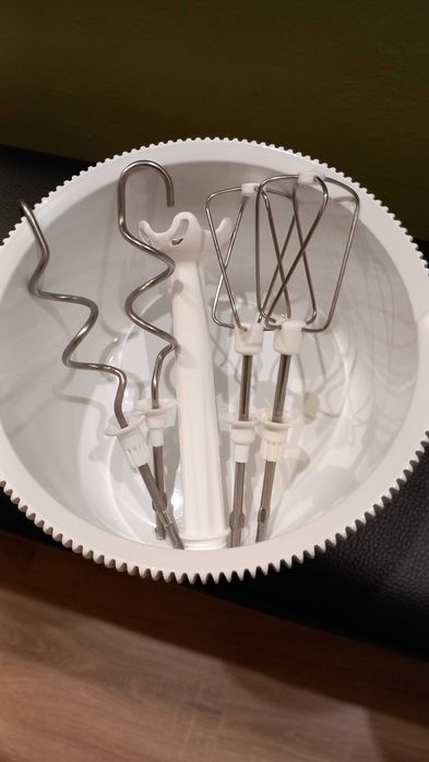 Mikser Raven EMM002 stopa z misą i końcówki