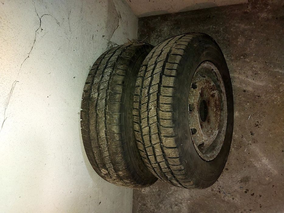 Opony razem z felgami