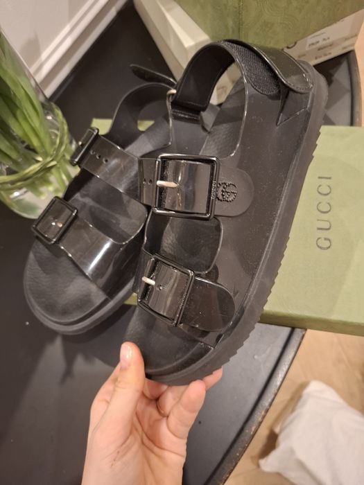 Gucci  100% oryginalne sandały rozm 39