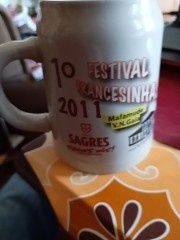 DeSEja uma Francesinha e/ou uma caneca de cerveja?1ediçao 2011 festa das francesinhas de Mafamude Gaia caneca  cerveja-12E-Carrinho Mercedes7E Desde5E